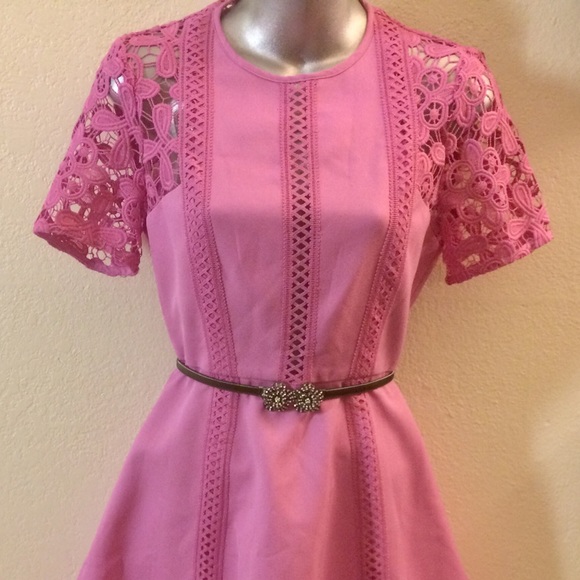 Stunning ASOS Exquisite Lace trims Princess Dress - Picture 2 of 6